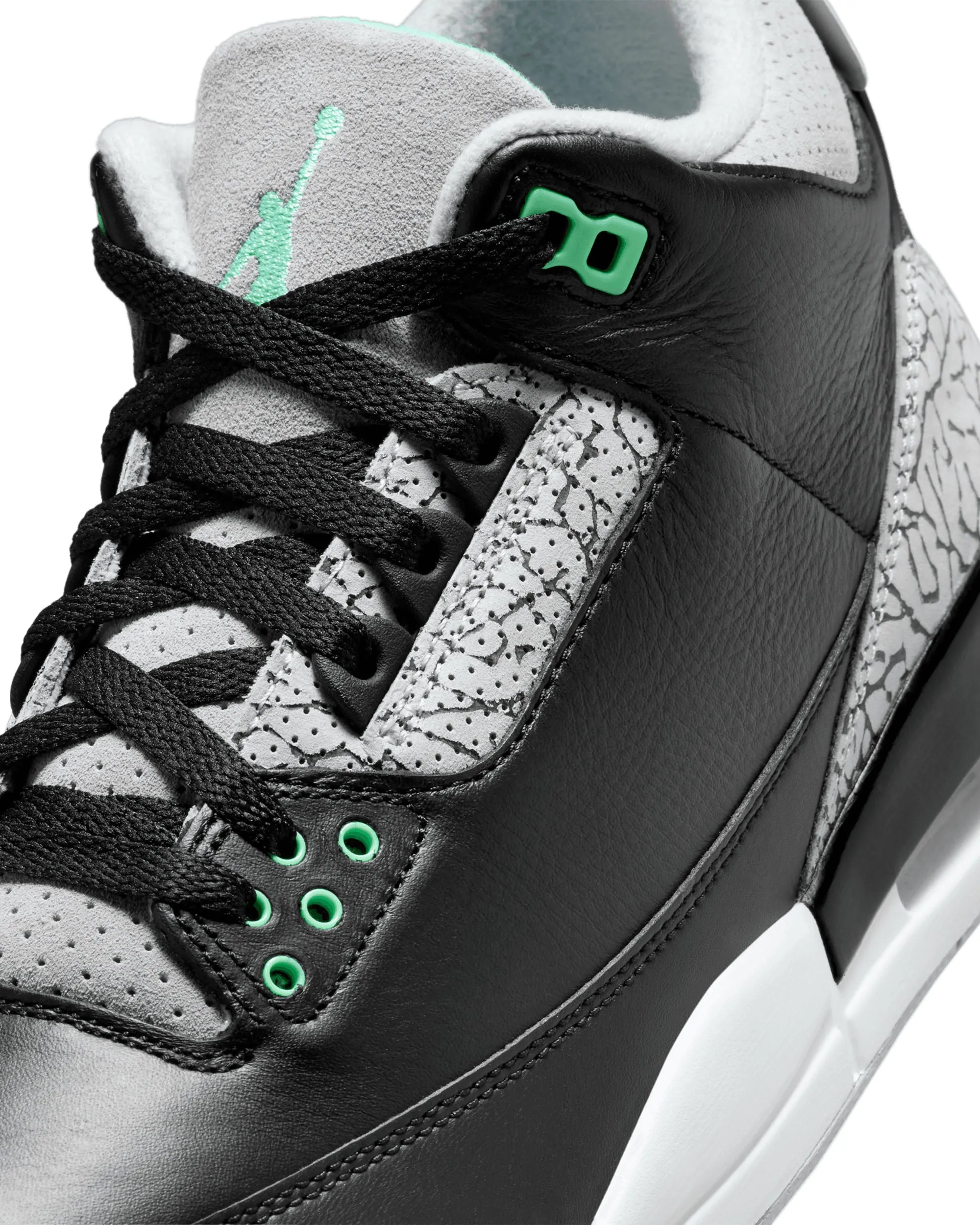 Air Jordan 3 Retro - Black / Green Glow / Wolf Grey