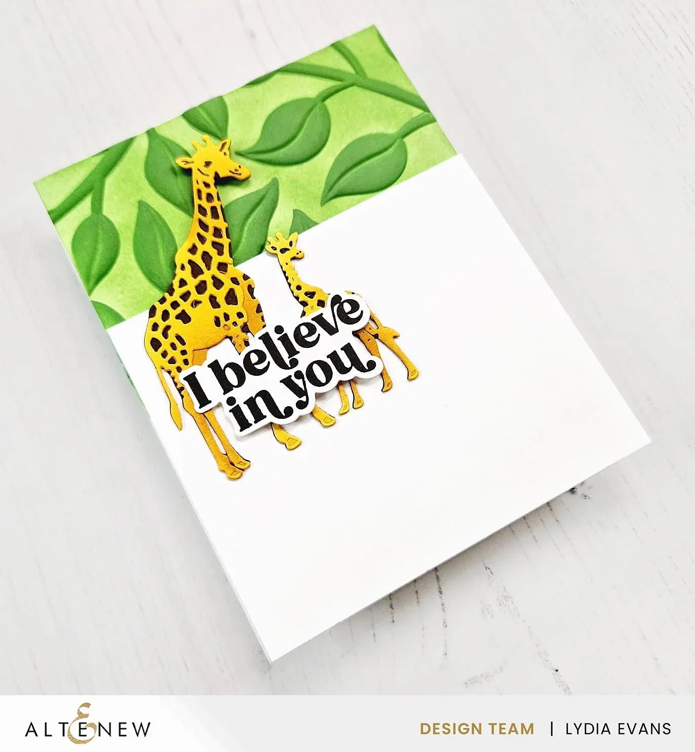 Altenew Gentle Giraffes Die Set*